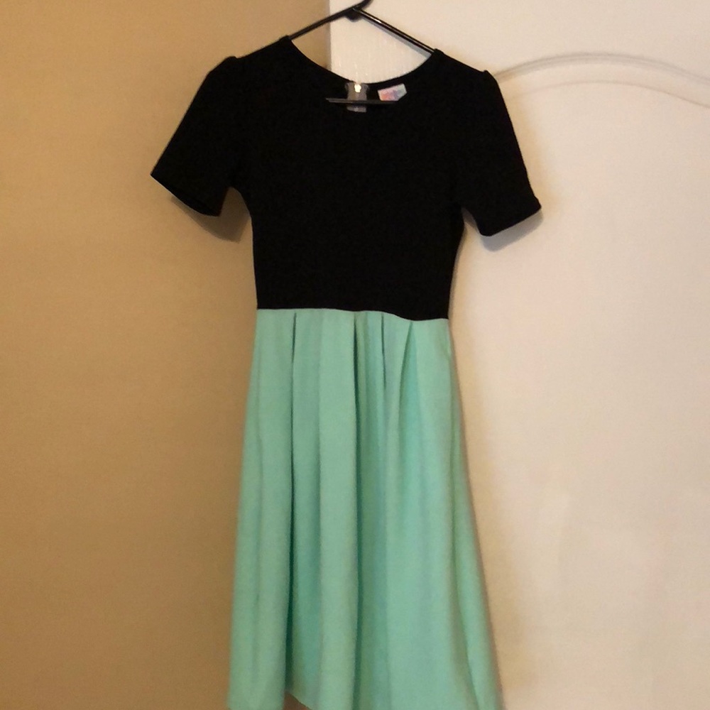 Lularoe Amelia Dress